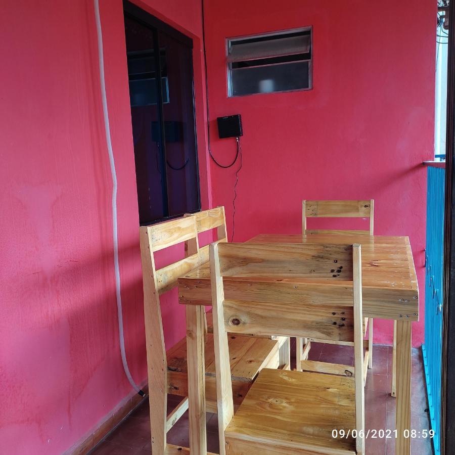 Hummingbird Hostel Ciudad del Este Exterior photo