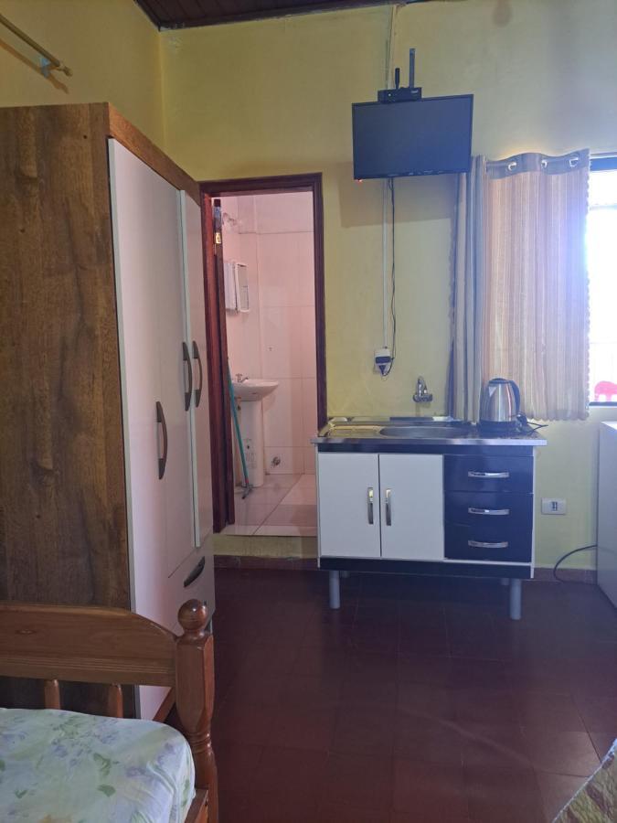 Hummingbird Hostel Ciudad del Este Exterior photo