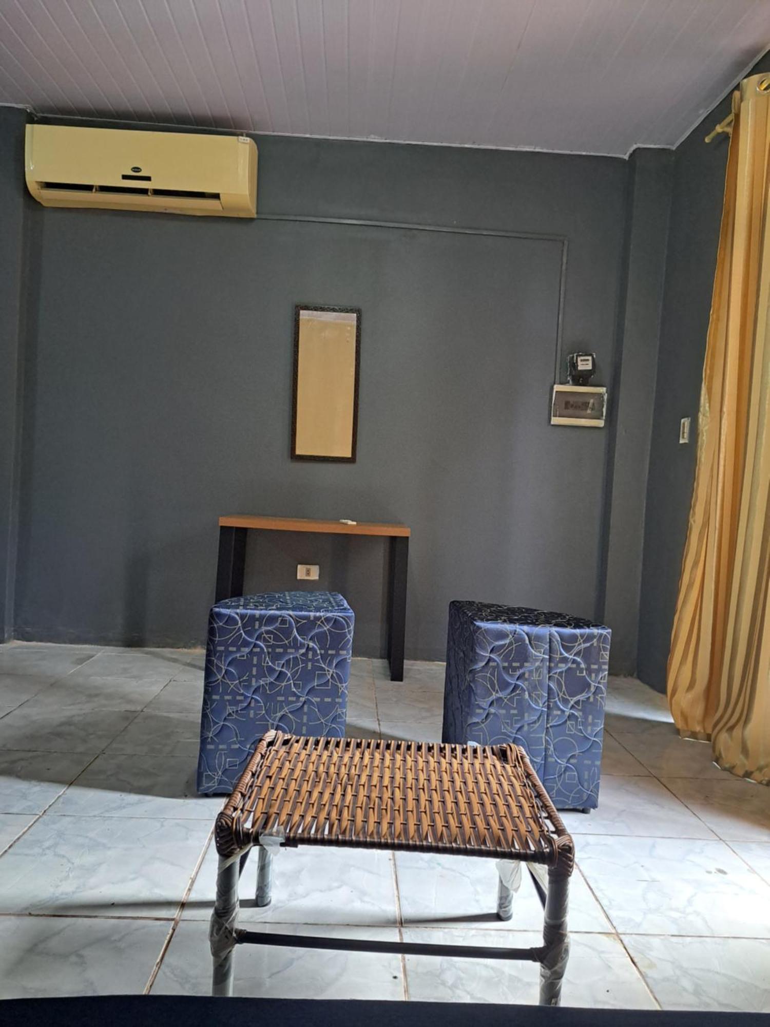 Hummingbird Hostel Ciudad del Este Exterior photo
