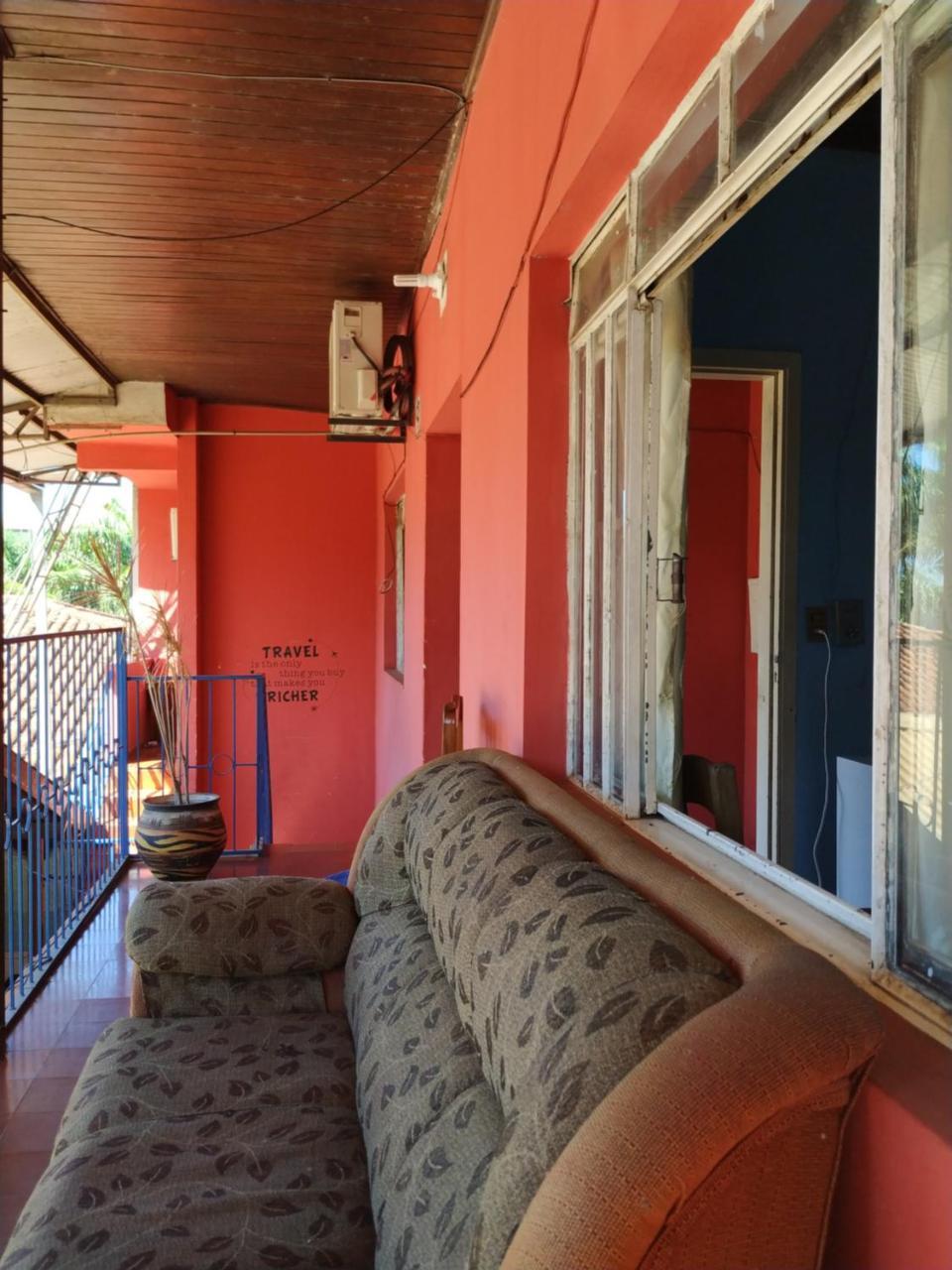Hummingbird Hostel Ciudad del Este Exterior photo